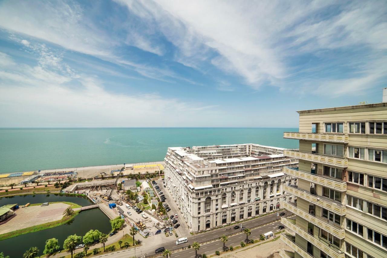 Apart Hotel Irida Batumi Esterno foto
